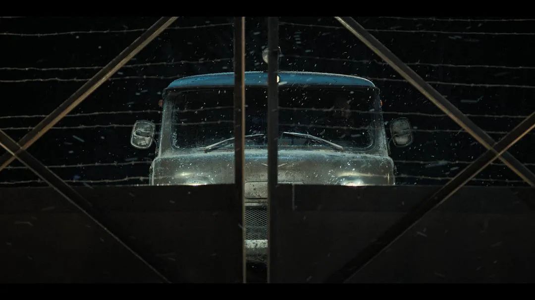 这部网飞神剧，藏着1980年代汽车工业的时泪