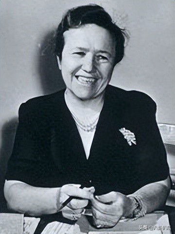 英语励志名人名言简短的,英语座右铭名人名言励志学生