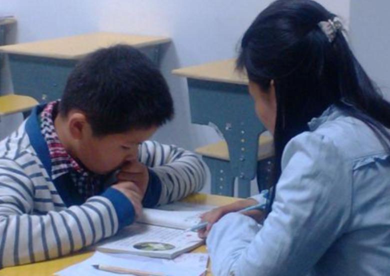 让孩子学习自律家长该怎样做,怎样把孩子培养成一个自律的人