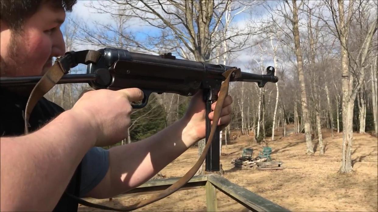 最经典的二战冲锋枪,二战时期经典冲锋枪