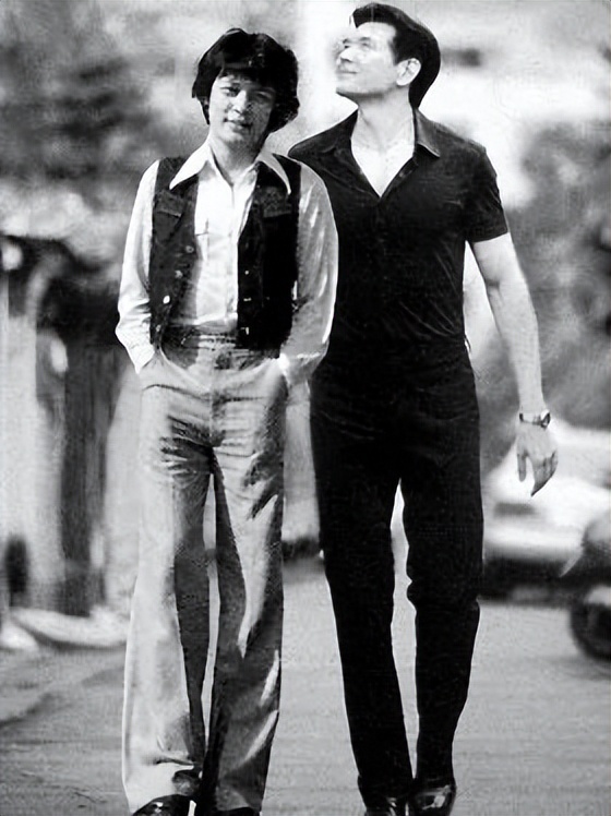 封神英雄榜纣王哭着摸妲己脸,纣王和妲己的黑历史