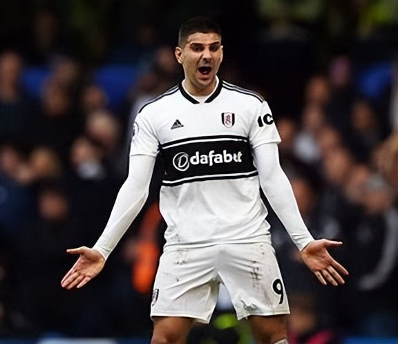 每日转会消息,每日足坛资讯查询