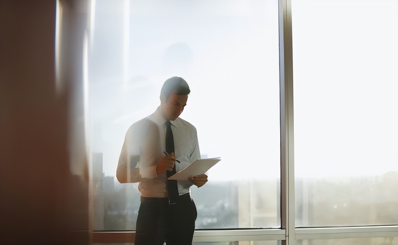 人在职场做到什么重要,用力过度的人生是一场灾难