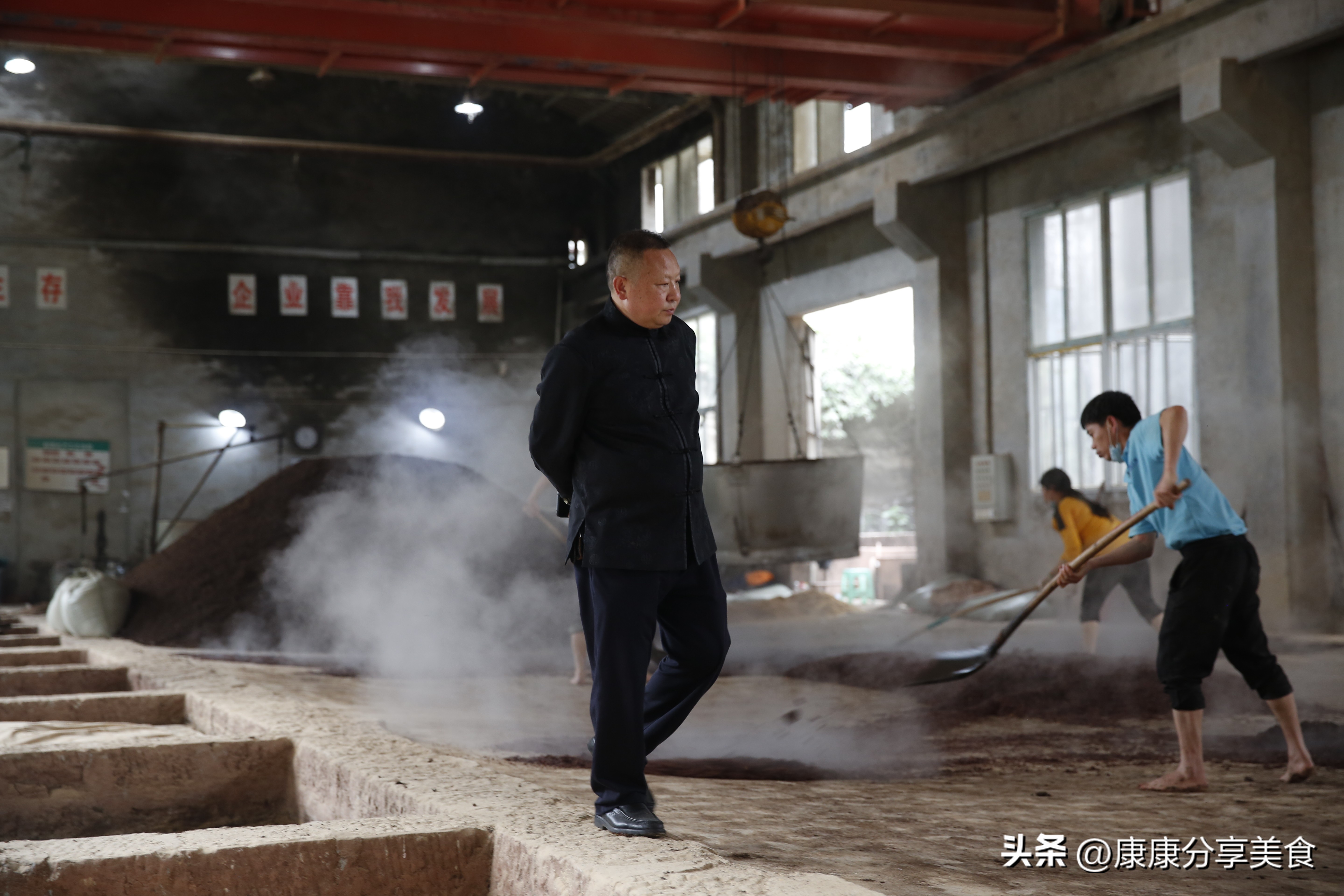 你以为你来到中原是为了什么,大量外国游客涌入中国旅游