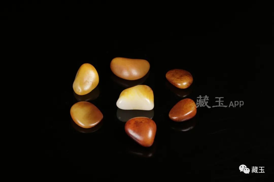 一条籽料圆珠手串价格,真的和田籽料手串值多少钱