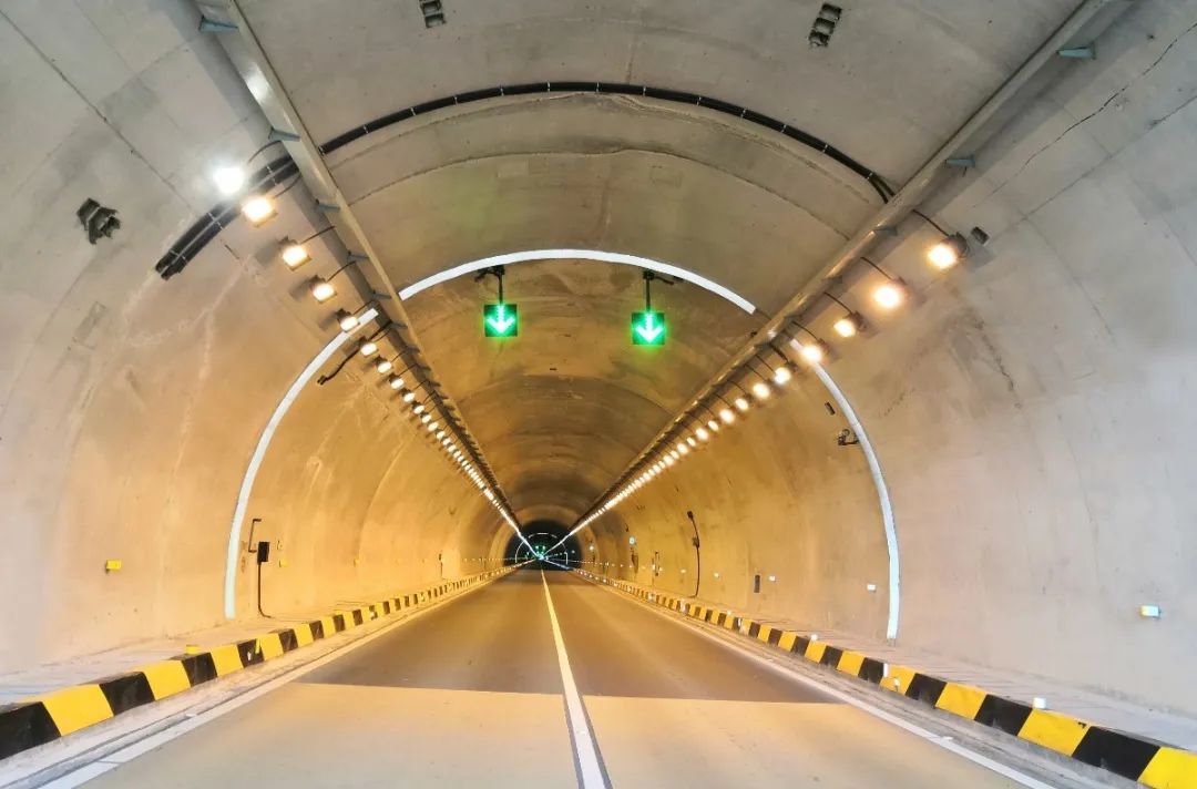 中铁十二局新开工项目,中铁十二局电气化公司项目