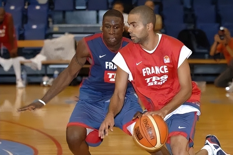 NBA纪实连载93：绝望主夫，命犯桃花，托尼帕克的开挂球生