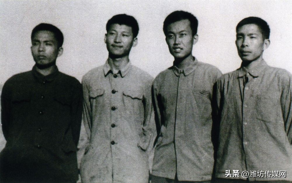 特稿：新征程领路人习*平近**