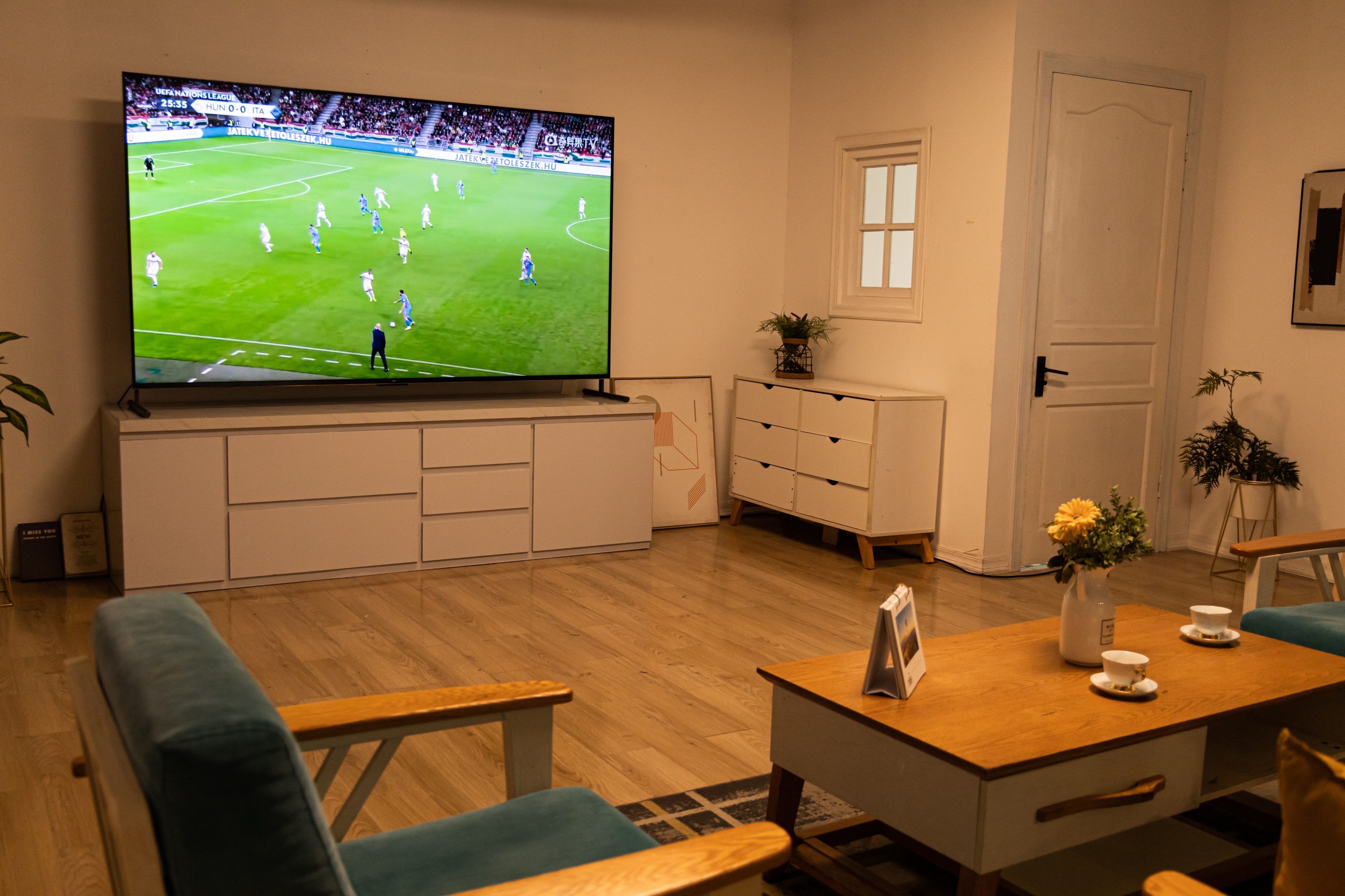 看世界杯的大屏电视高端价格,看世界杯65英寸电视机推荐