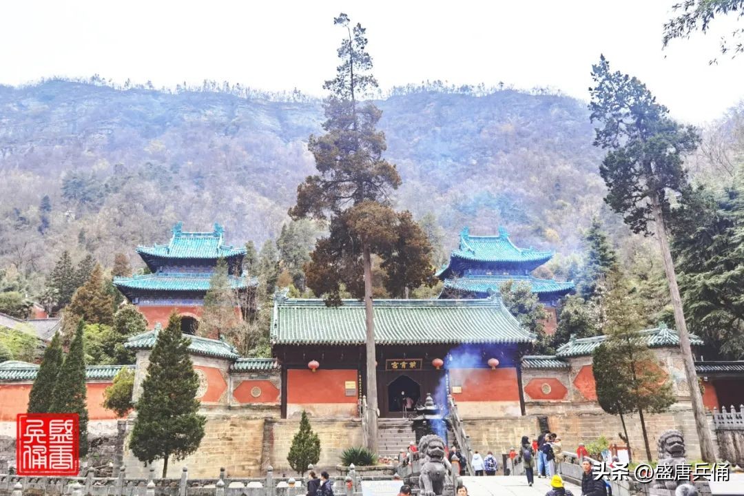 湖北十堰丹江口武当山紫霄宫,十堰武当山金殿