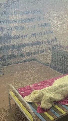 大爷你这是刚挖煤回来吗，另外你这车还挺个性的，这方向盘牛