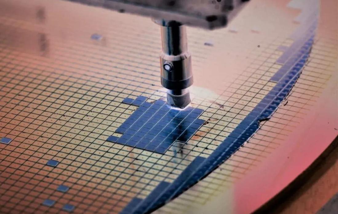 反对也没用！光刻机新规定来了，ASML或将彻底无缘中国市场