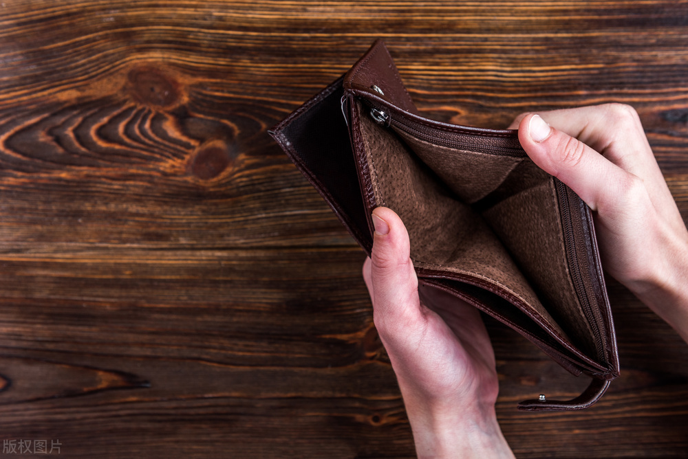 热泪盈眶，国外诈骗电话挑中了我