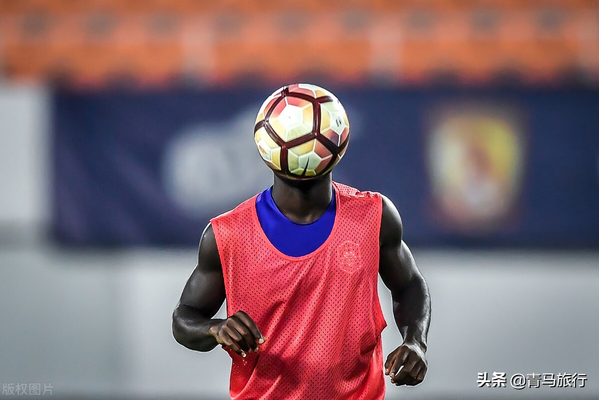 天津泰达球场翻修,天津泰达足球场04年亚洲杯