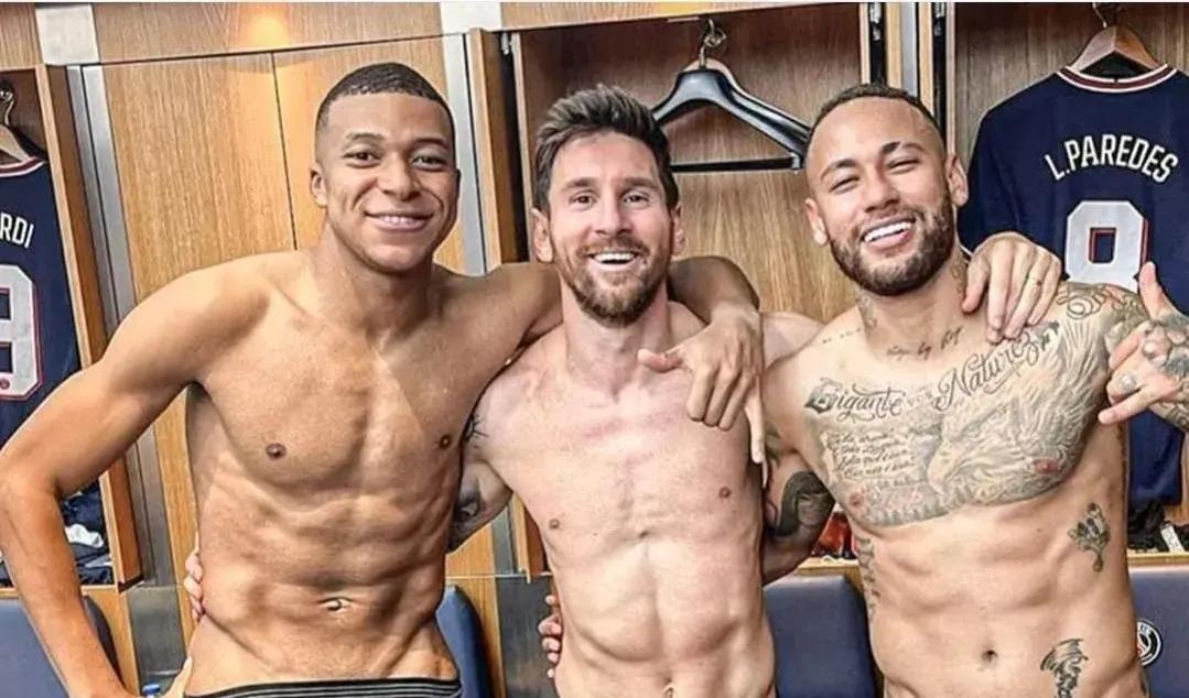 对于国足的不足我们可以怎么做,国足差强人意官方吐槽最为致命