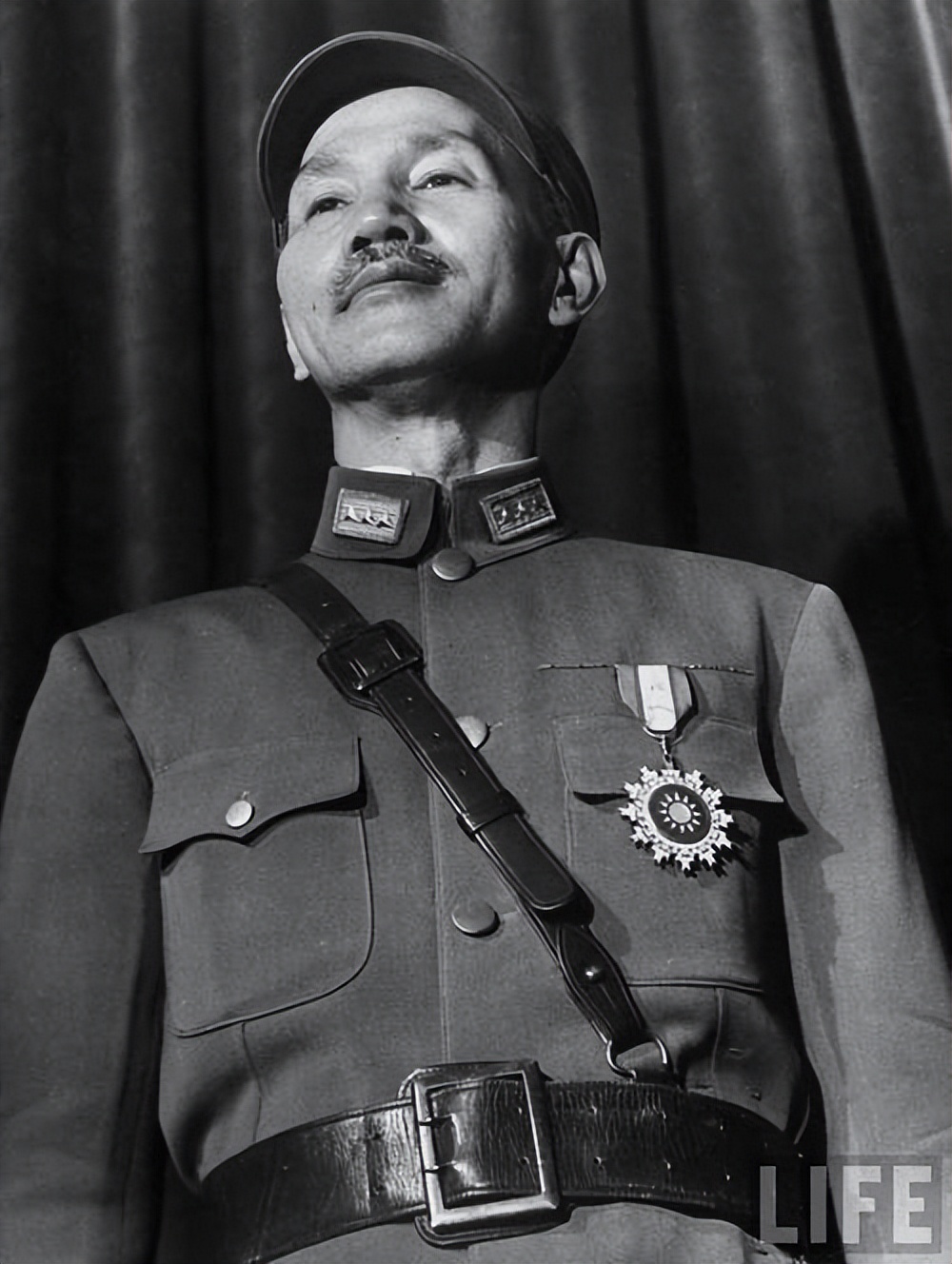 叶飞讲孟良崮完整版,孟良崮叶飞借兵