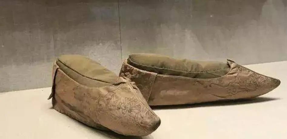 真实出土的古代鞋子,古人的鞋子长什么样
