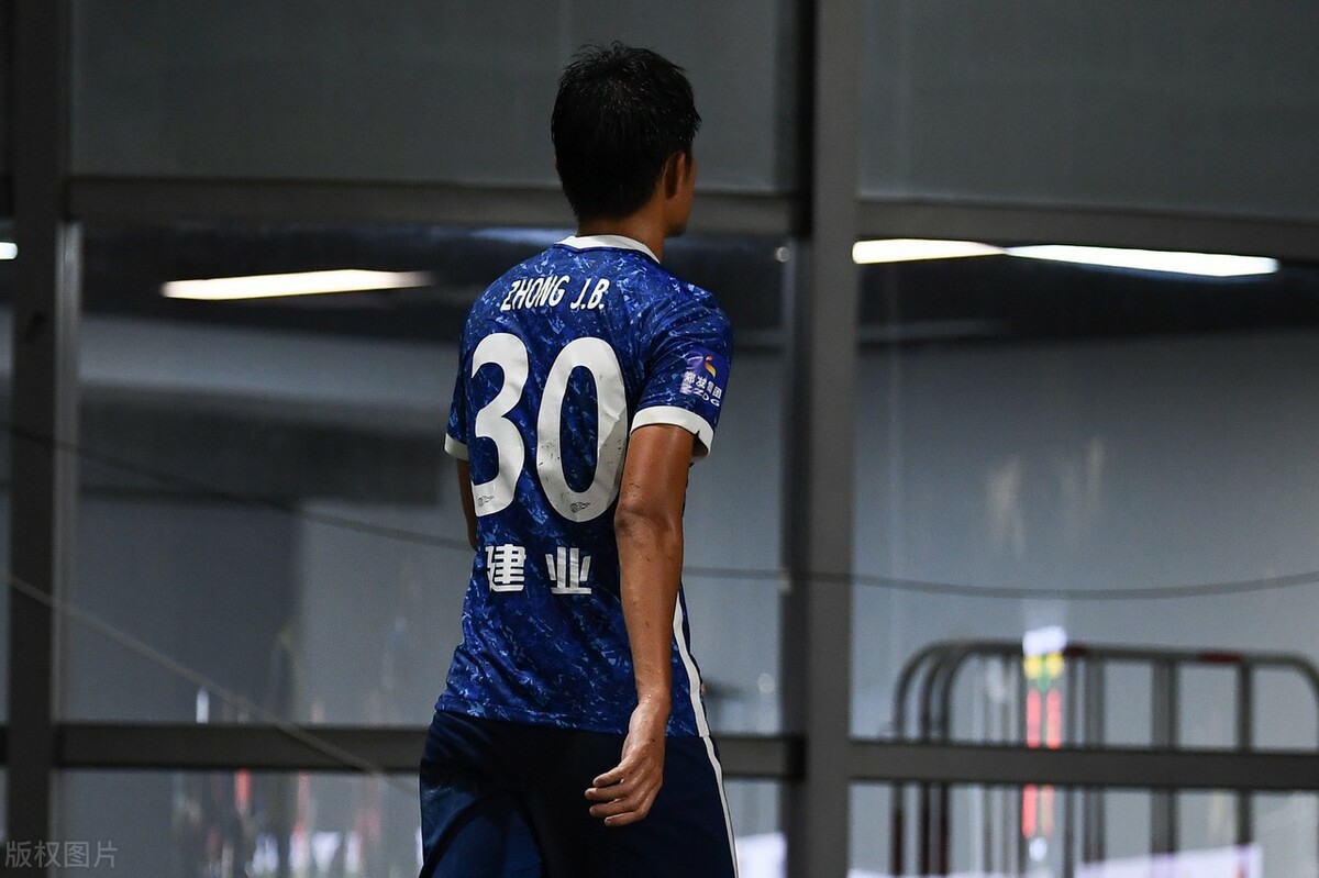 对钟晋宝的追加处罚,钟晋宝黄牌