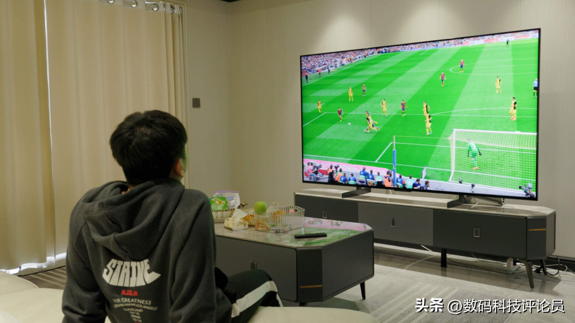 tclq10h的对比度调到多少是最佳,tclq10峰值亮度