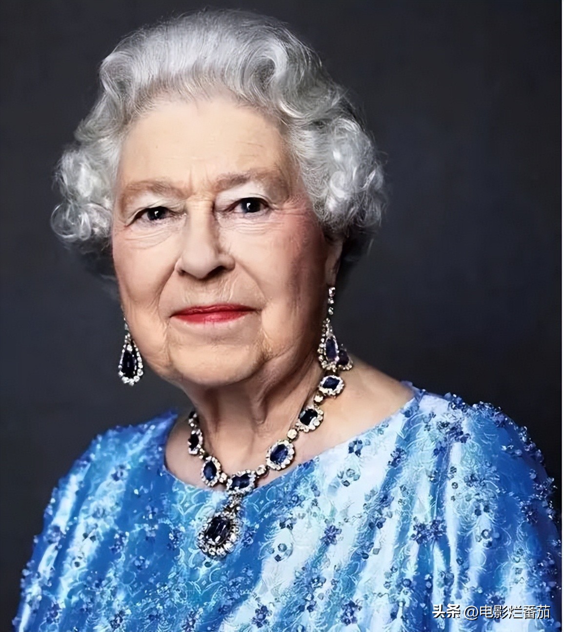 英国女王最有价值的珠宝,英女王去世她的王冠谁继承