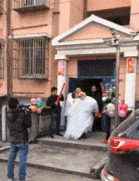 女生衣服上的字母含义,你知道衣服上的字什么意思吗