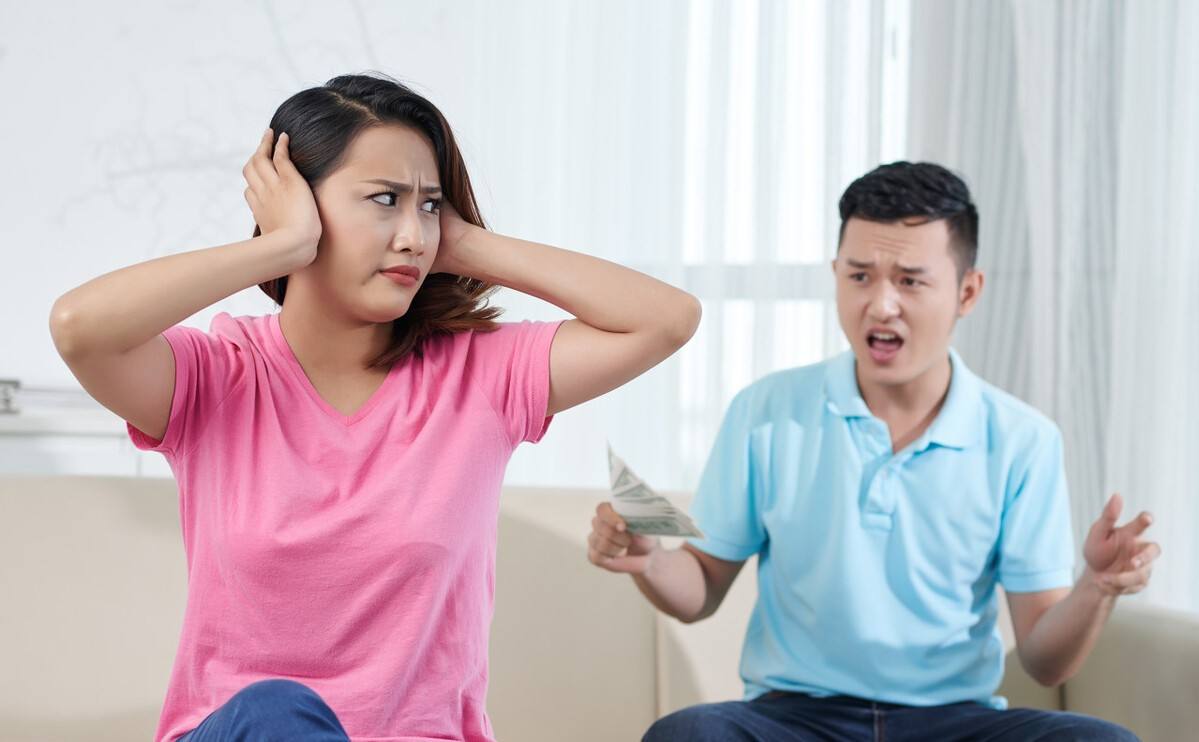 作为孩子遇到家暴怎么办,如果你女儿被家暴你会怎么做