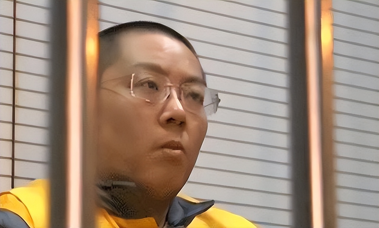 中国高中生在缅北组建私人武装,疯狂敛财700亿在缅北追寻历史