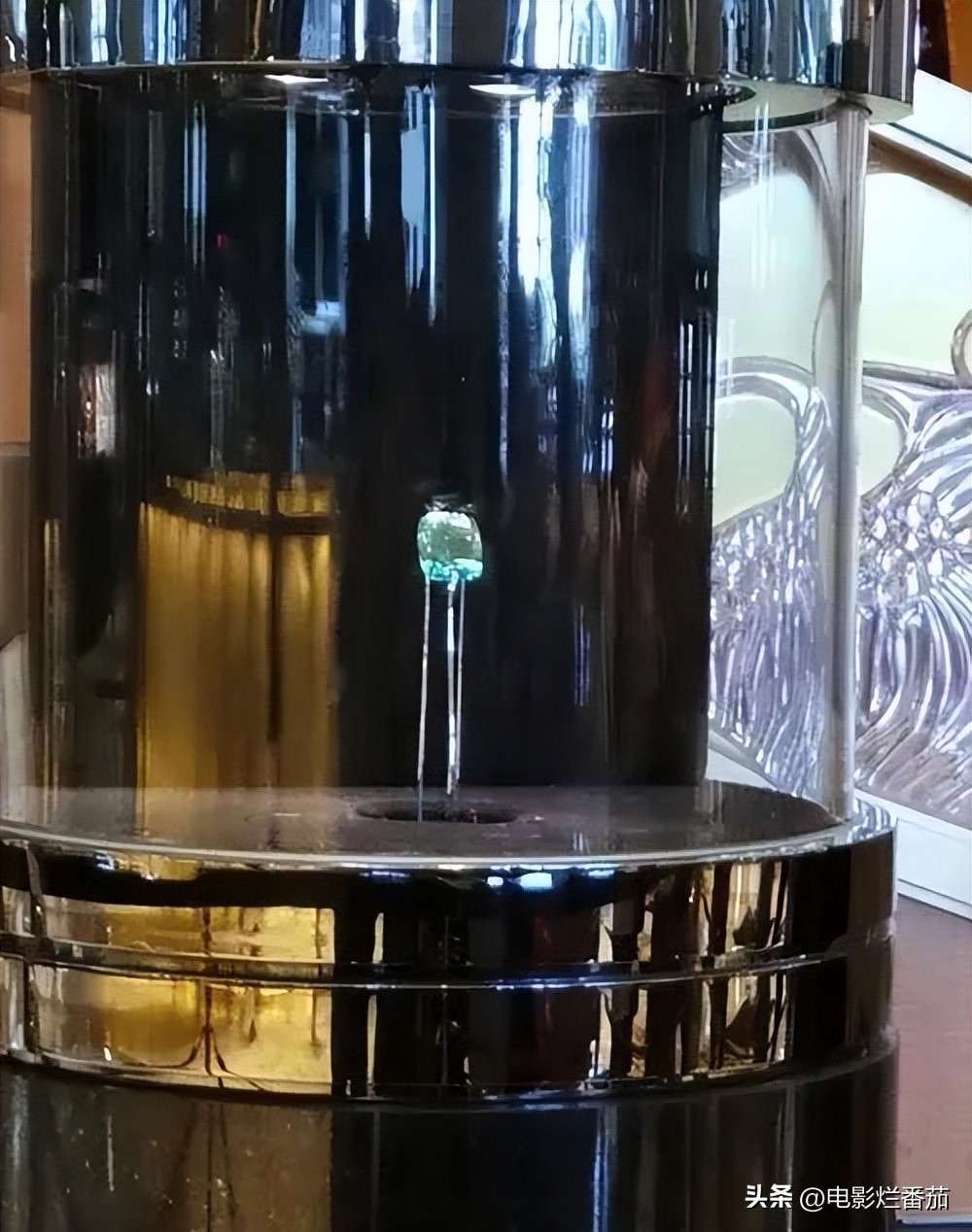 赌王三太四太的翡翠,赌王给三太最贵的珠宝