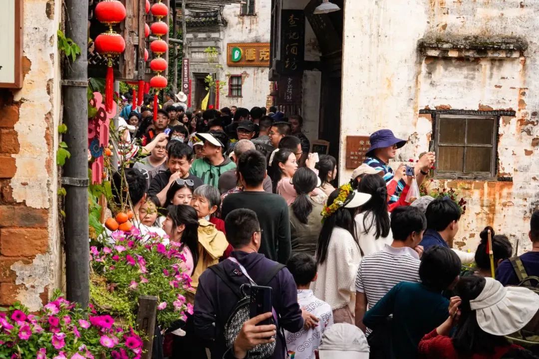 碗窑古村2021年游客量,安义古村年游客量