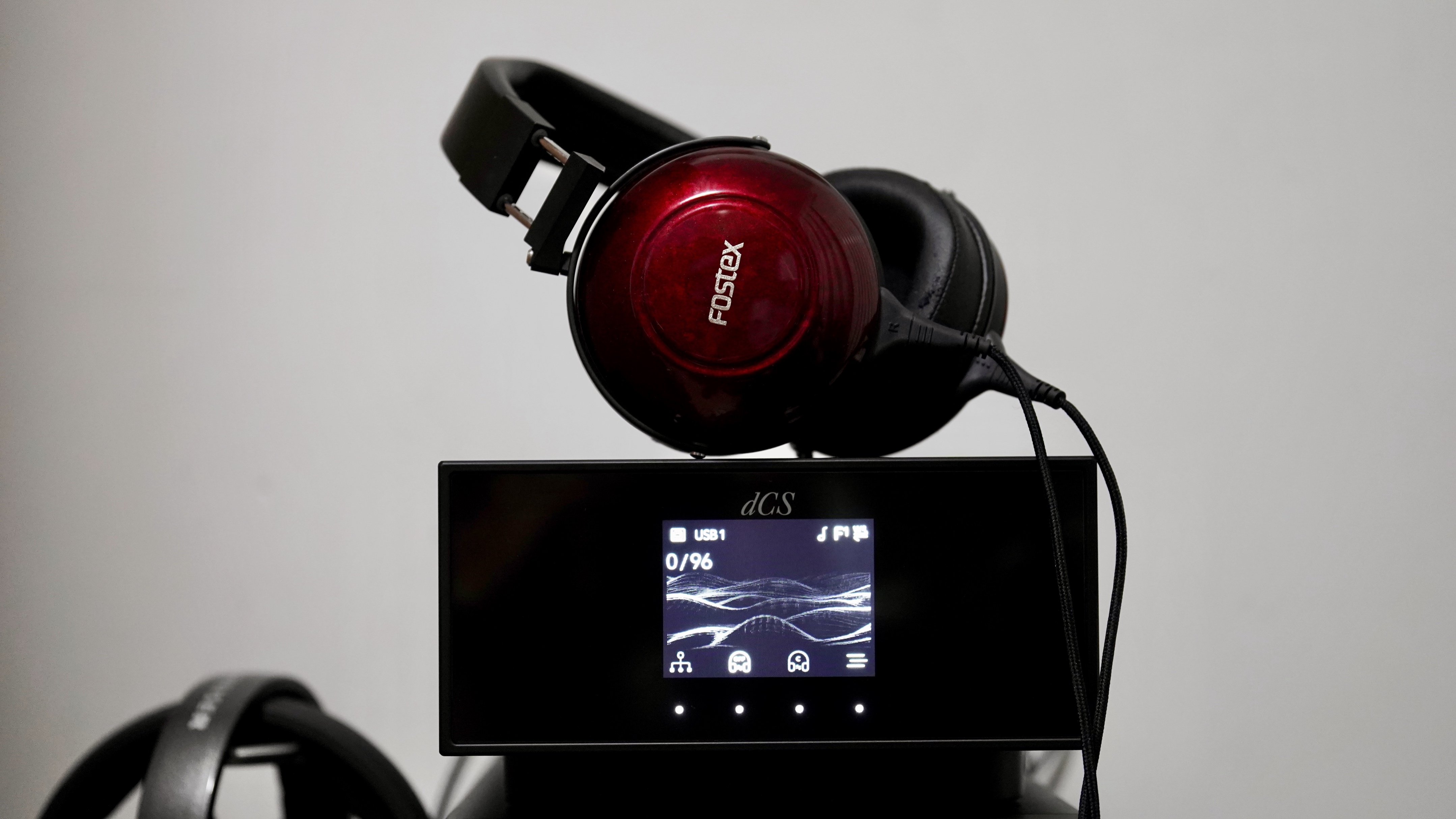 世界上最贵的耳机是哪款,世界上最贵的耳机是多少钱