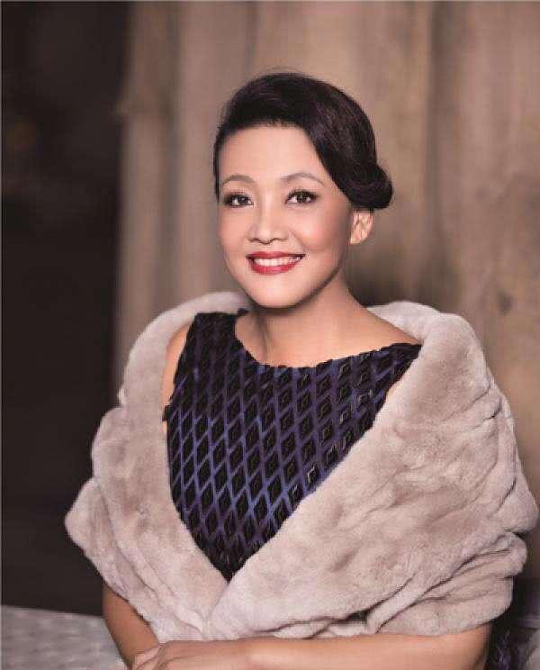 帮汪小菲打赢名画的律师团队,汪小菲给大s剥虾被张雨绮怒怼