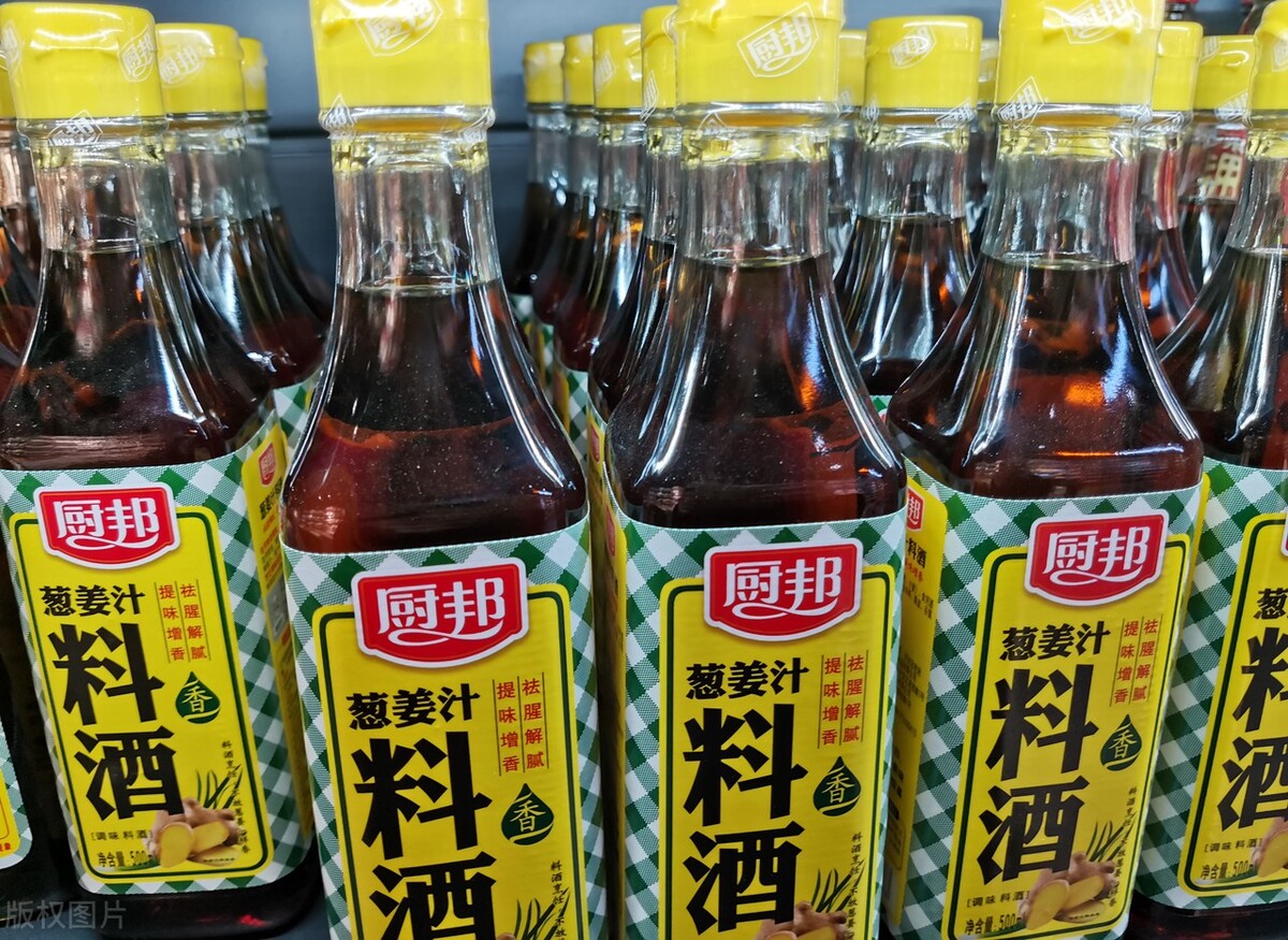 炖鸡汤需要放什么材料好喝,炖鸡汤最好喝的方法和配料