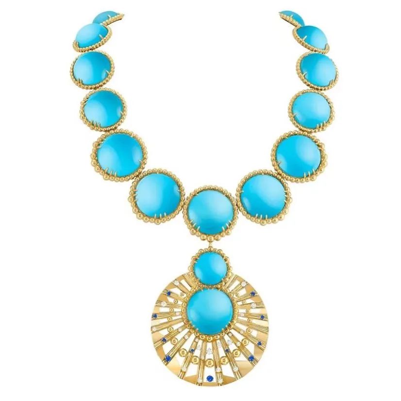 谁说绿松石是老古董？它可是新季大牌高珠的镇场正C位