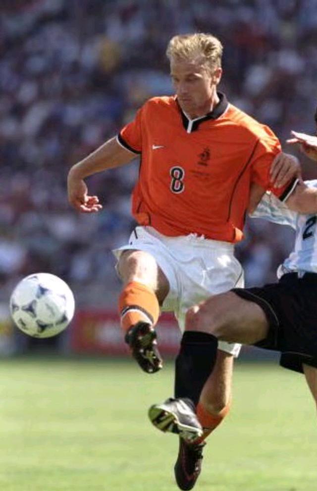 世界杯无冕之王1974荷兰,世界杯豪强巡礼之荷兰队