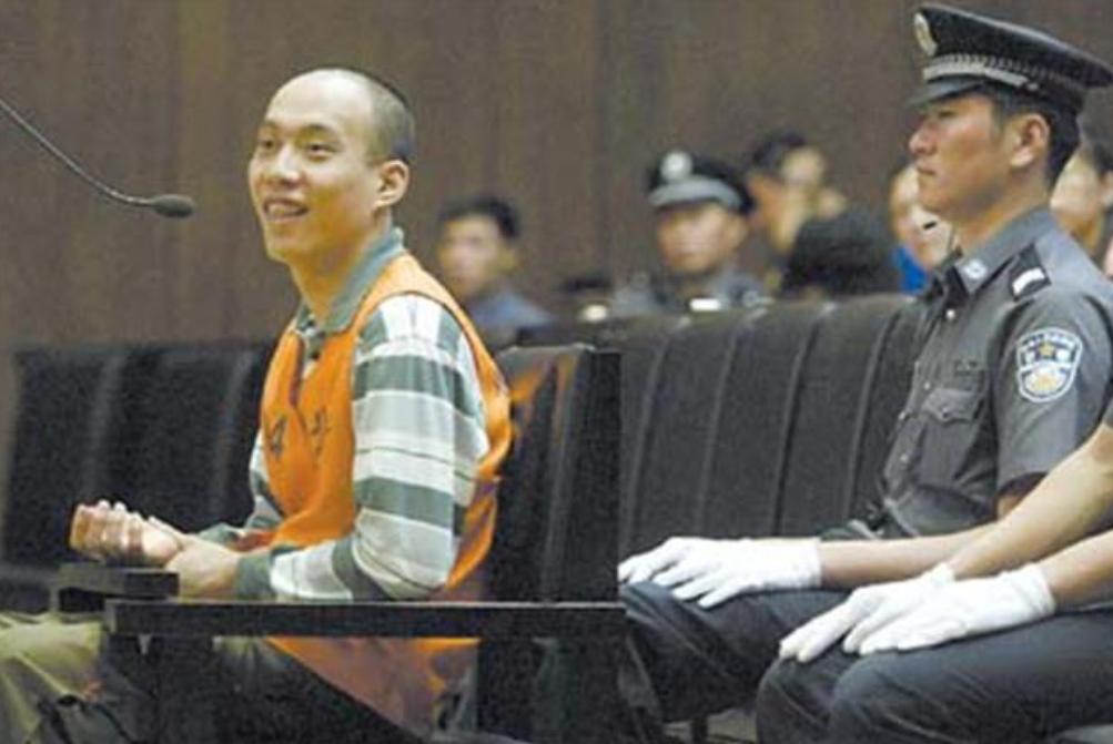 京城悍匪王立华犯罪全过程,王立华枪决前哭着忏悔