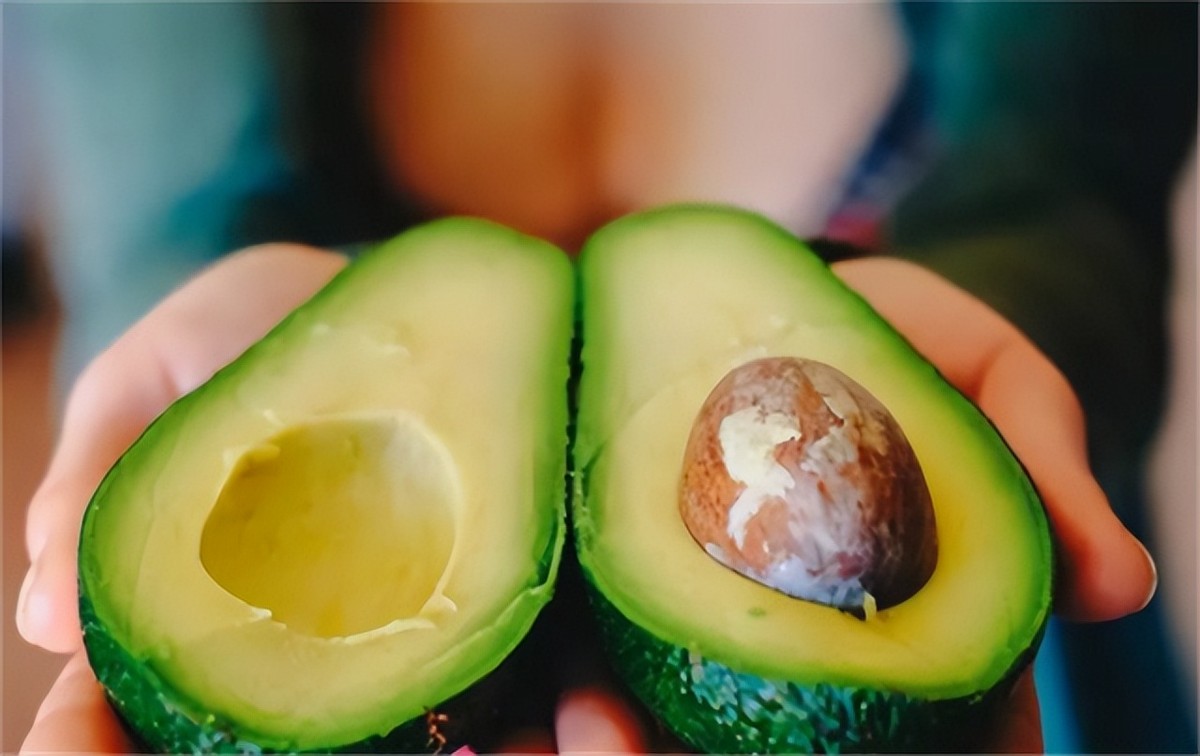 牛油果一个是多少米饭,牛油果的生命力量