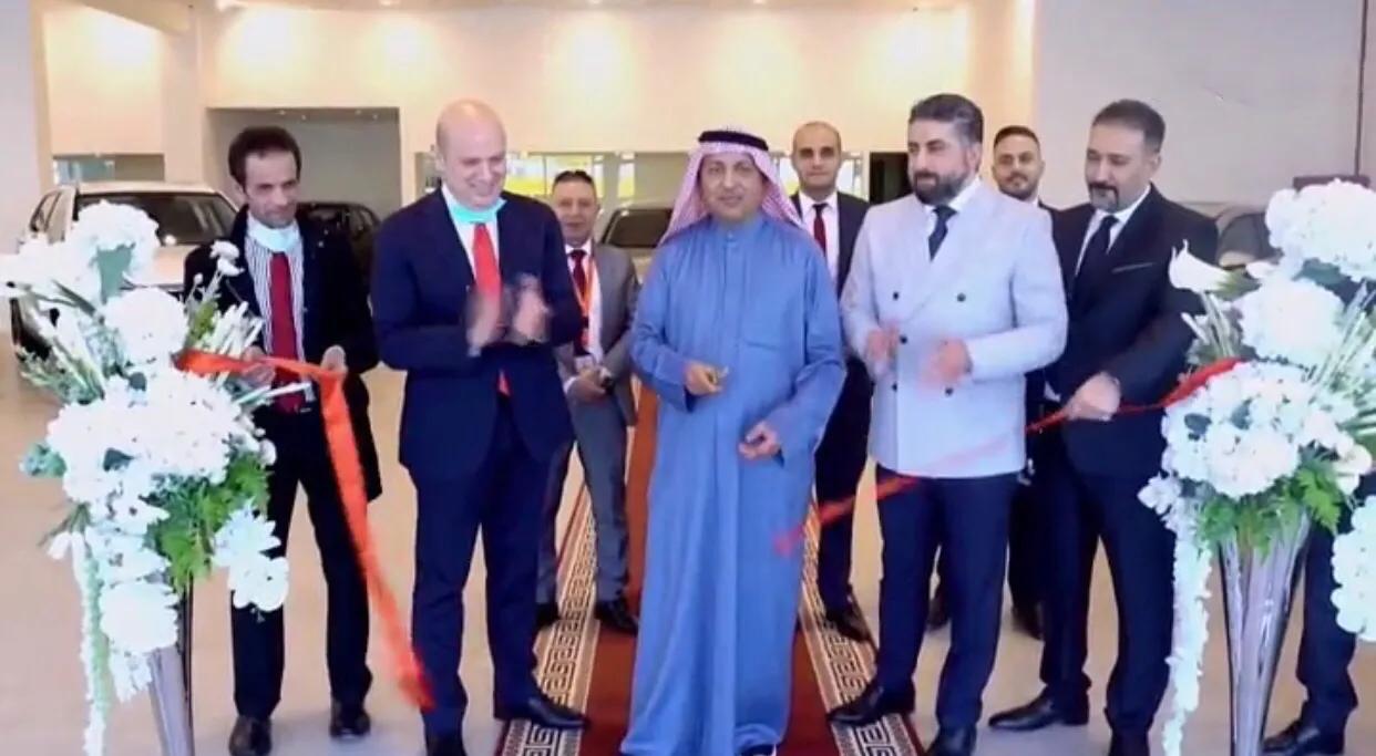 红旗h9迪拜王子款,红旗h9和丰田亮相迪拜车展