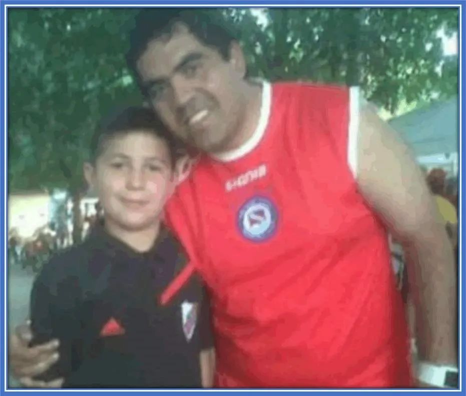 15岁夺冠一战成名,15岁意气风发