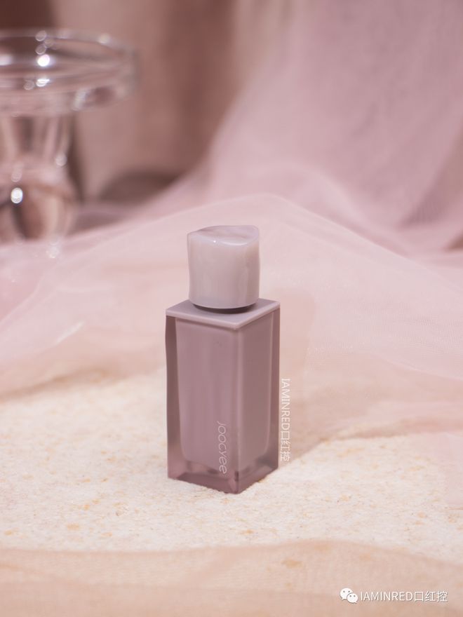 6支灰粉色口红都非常美，哪一款是你的菜？