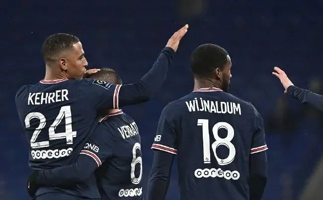 克莱汤普森复出之战库里反应,克莱复出暴扣库里