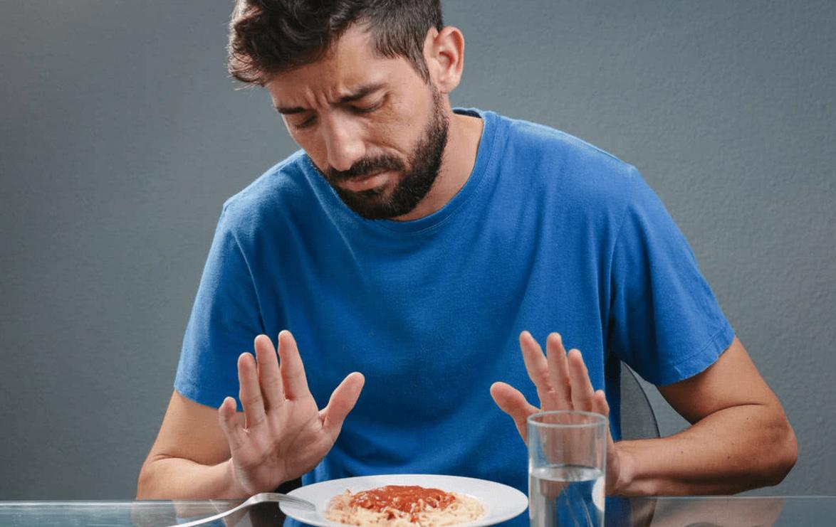 身体缺钾的人，会有这3个表现，可以食用这些食物来补充钾