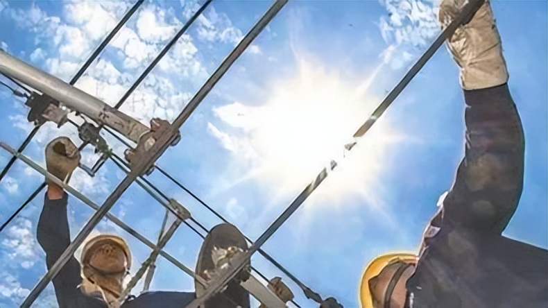 夏季高温安全生产应注意事项,夏季安全生产注意事项卡通