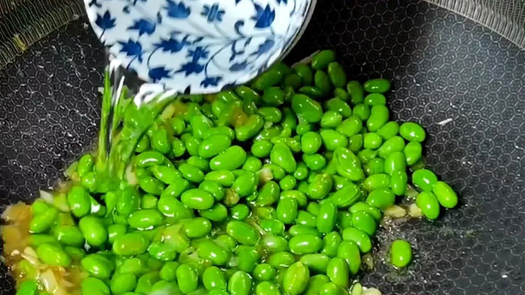 临近三伏最该吃这菜鲜嫩又营养,三伏天鸭肉炖什么