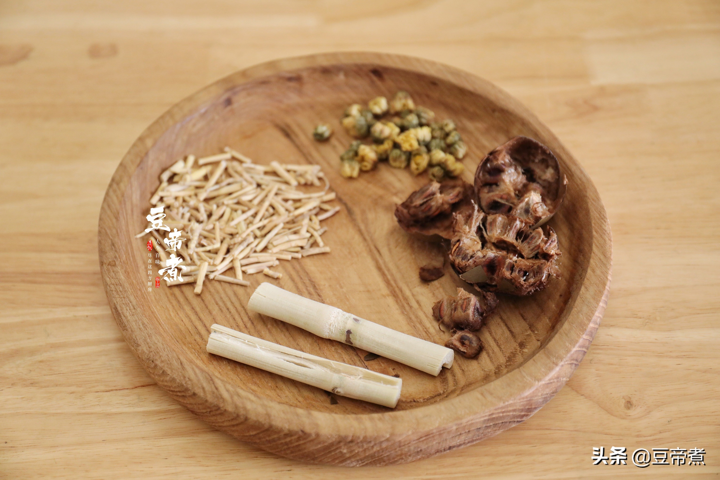 上火煮这种汤比喝任何凉茶都管用,放养生壶保温的水喝了会不会上火