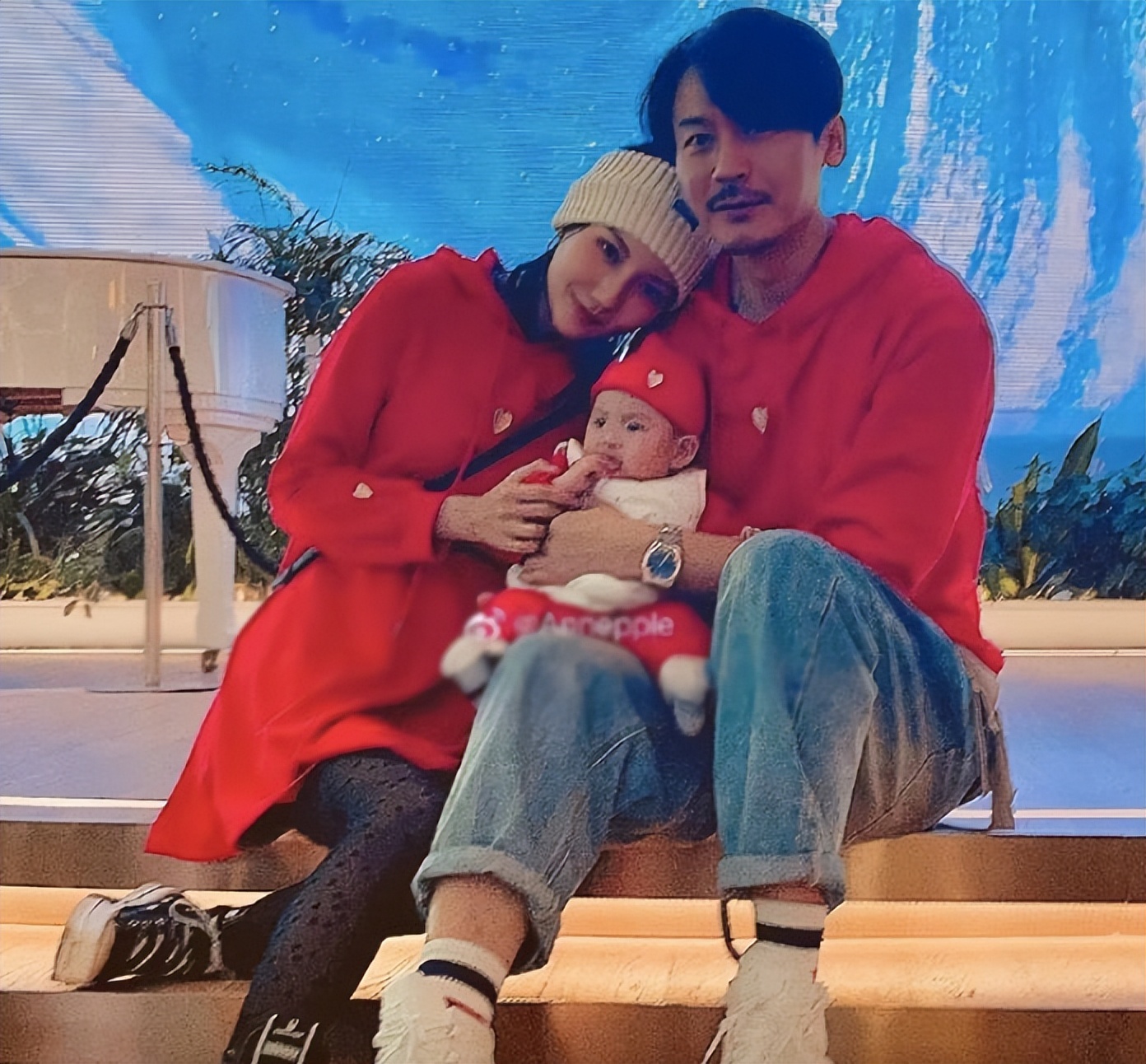 仅仅3天，娱乐圈的瓜就这么生猛？失联、家暴、诈骗，应有尽有