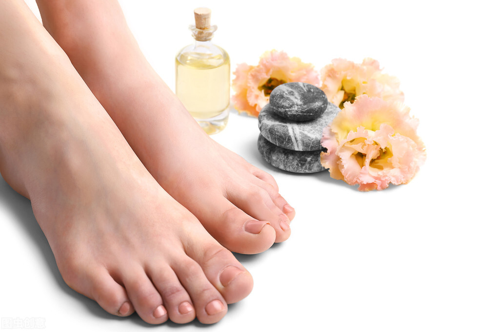 脚是全身健康的“放大镜”？给你盘点12个脚部症状，要引起重视