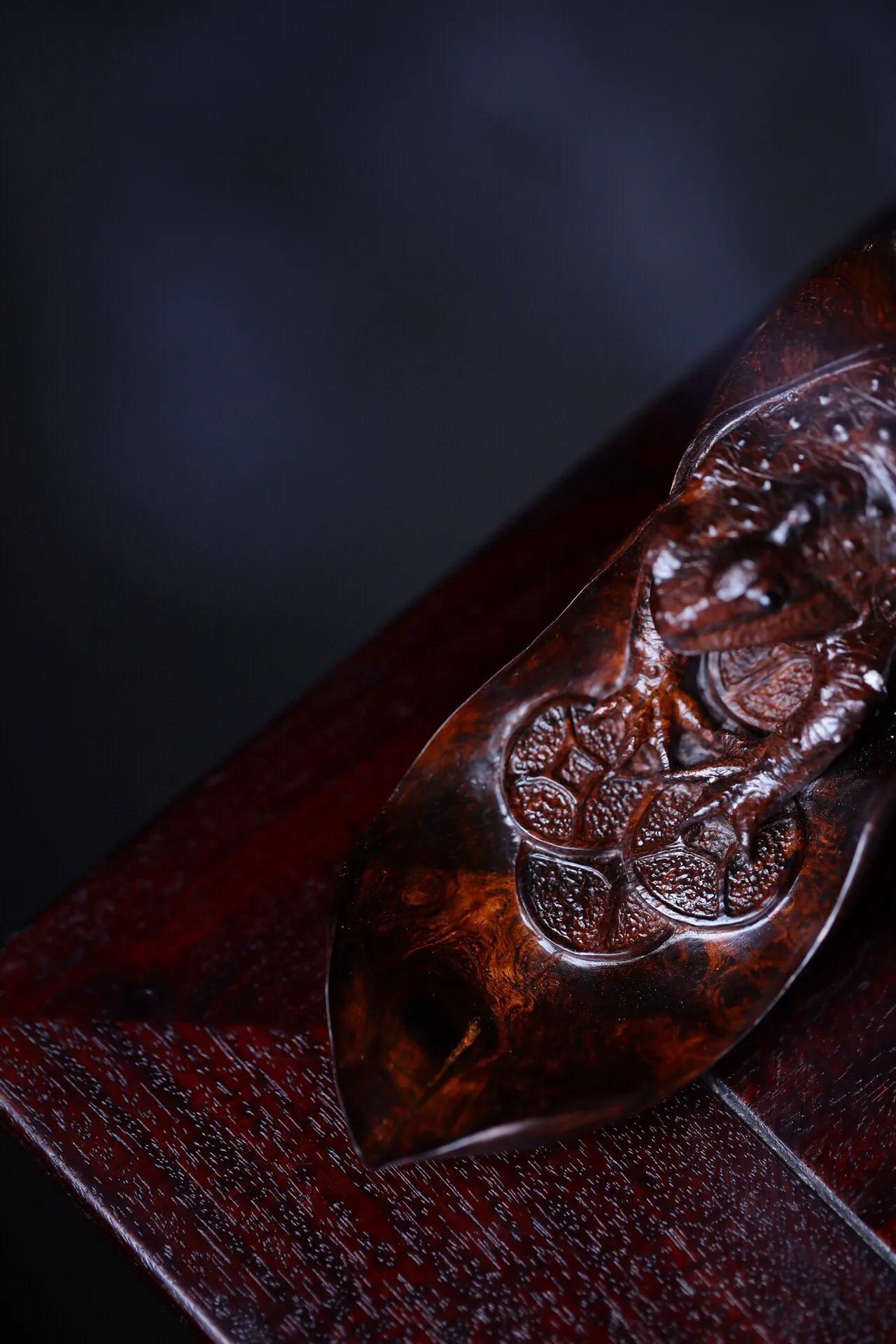 吐宝金蟾葫芦,海南黄花梨雕刻金蟾吊坠