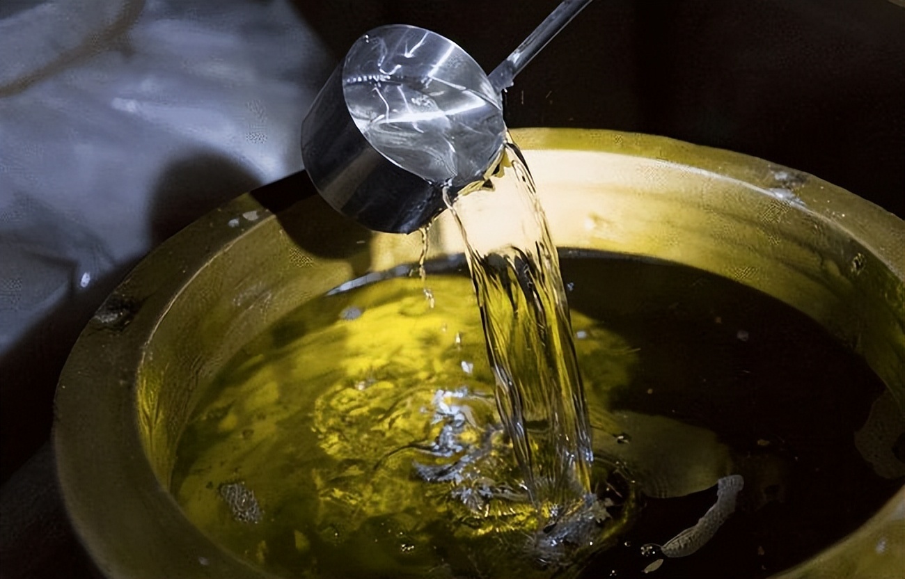 街边小作坊纯粮酒,小作坊自制的纯粮酒靠谱吗