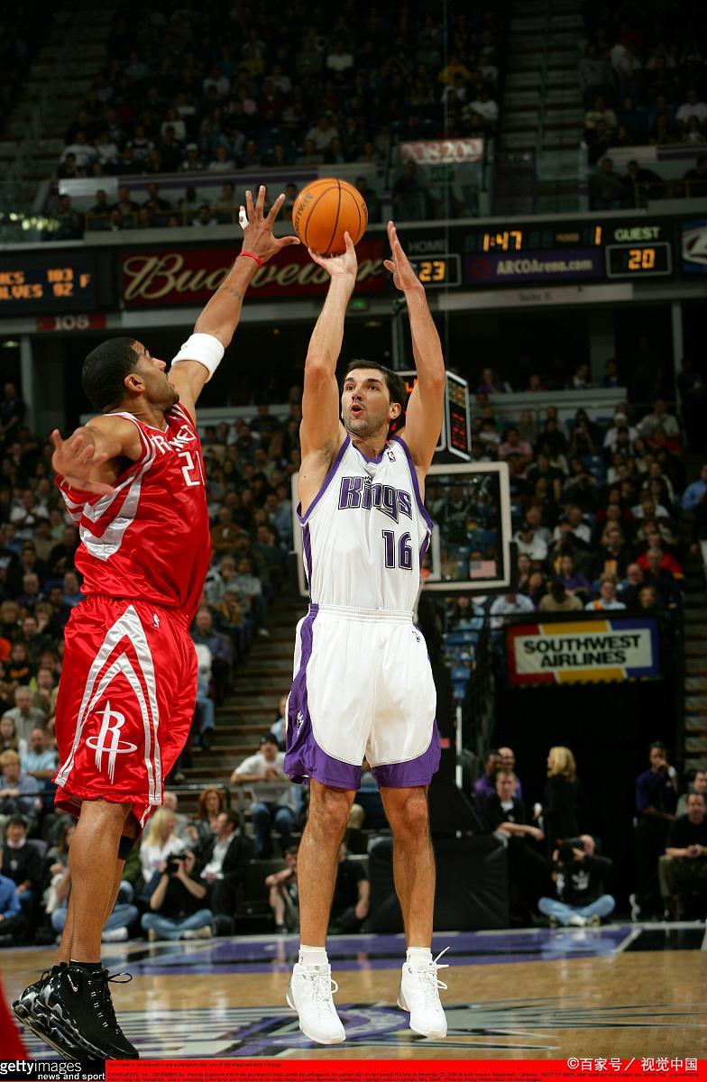 篮球场中锋后卫前锋分布图,篮球场上前锋打什么位置