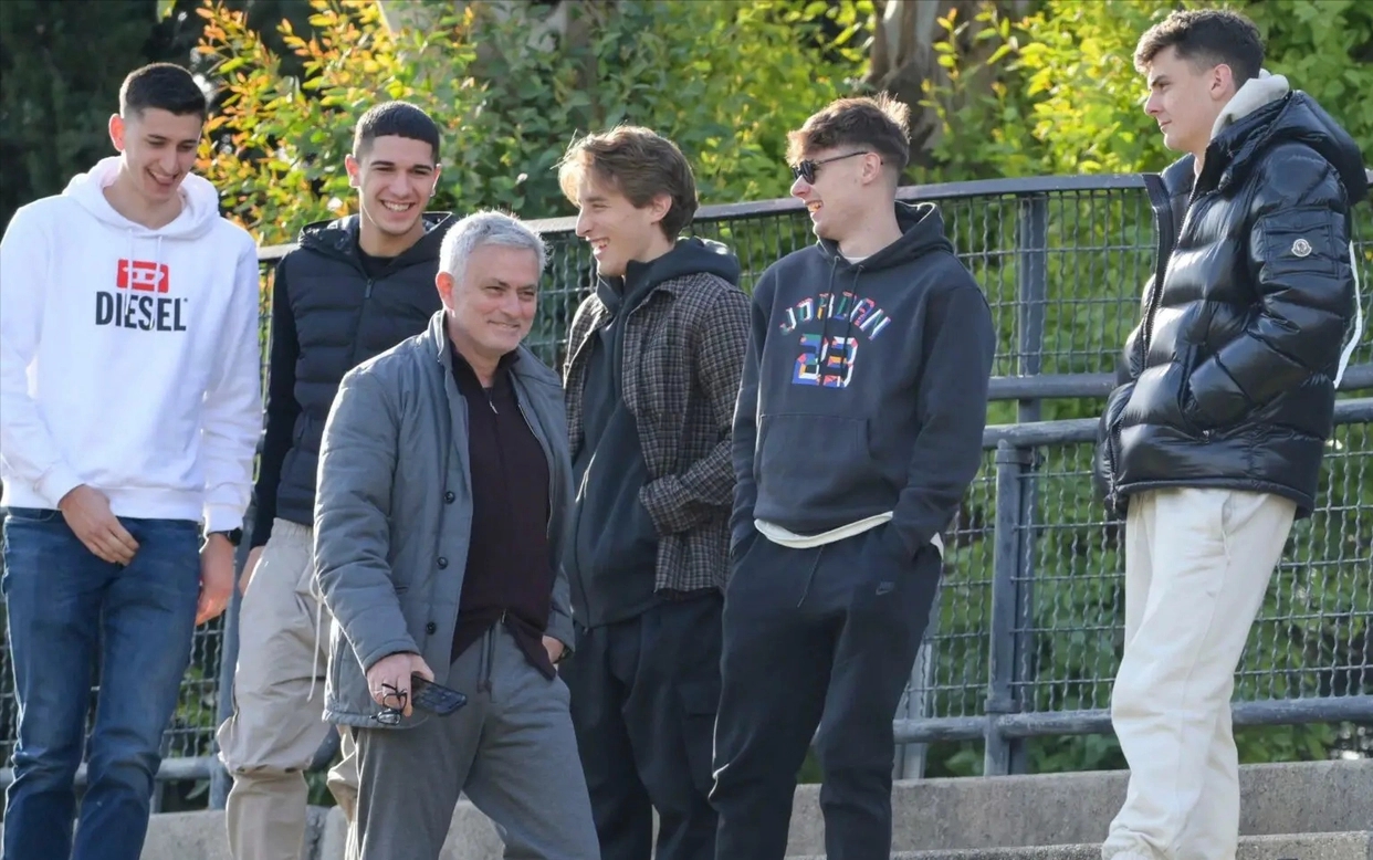 瓜帅曼城巴萨欧冠,瓜帅我坚信曼城明年能参加欧冠